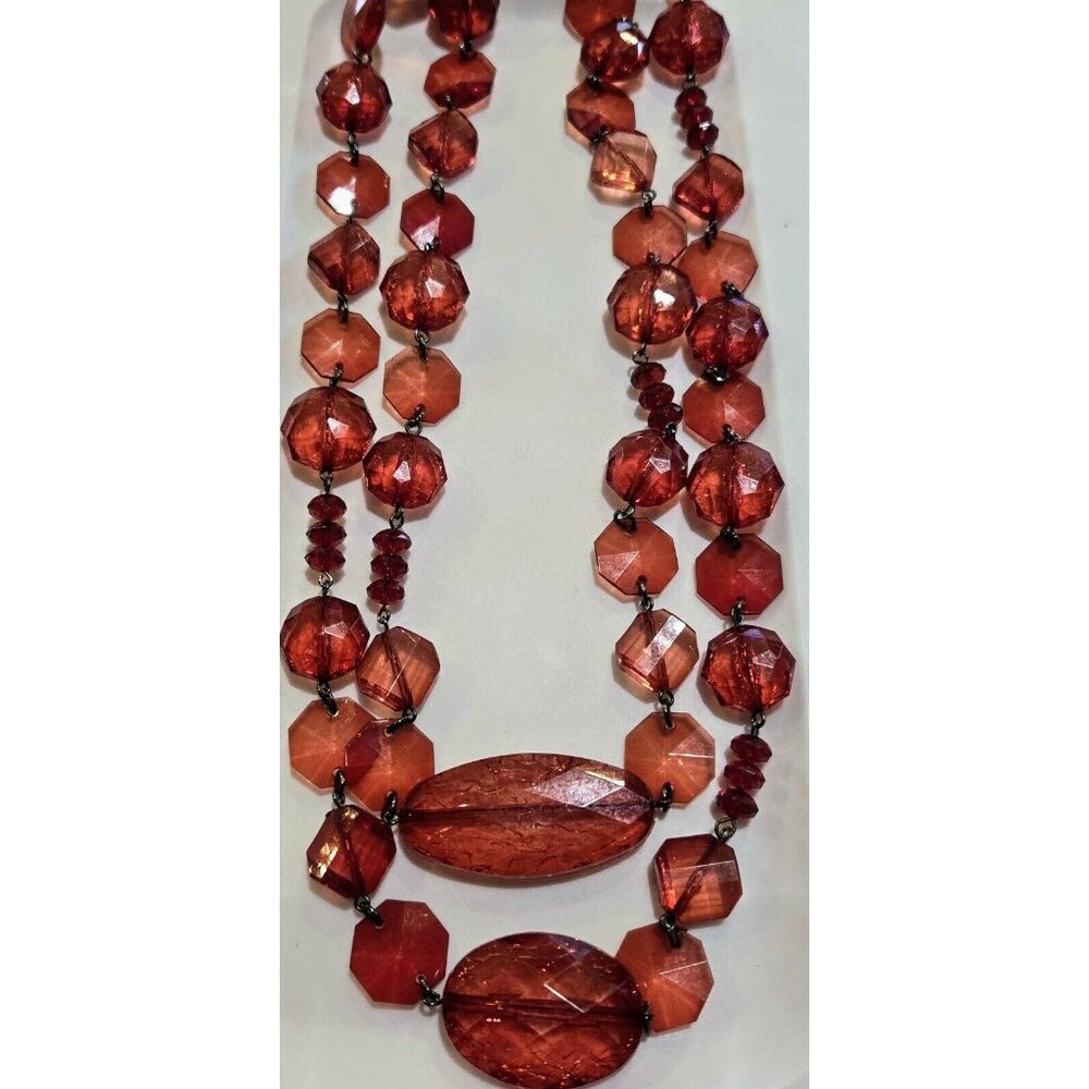 Stunning Vintage Chunky Ruby Red Bead Necklace Faceted Acrylic Beads 26" Drop - Picture 2 of 9